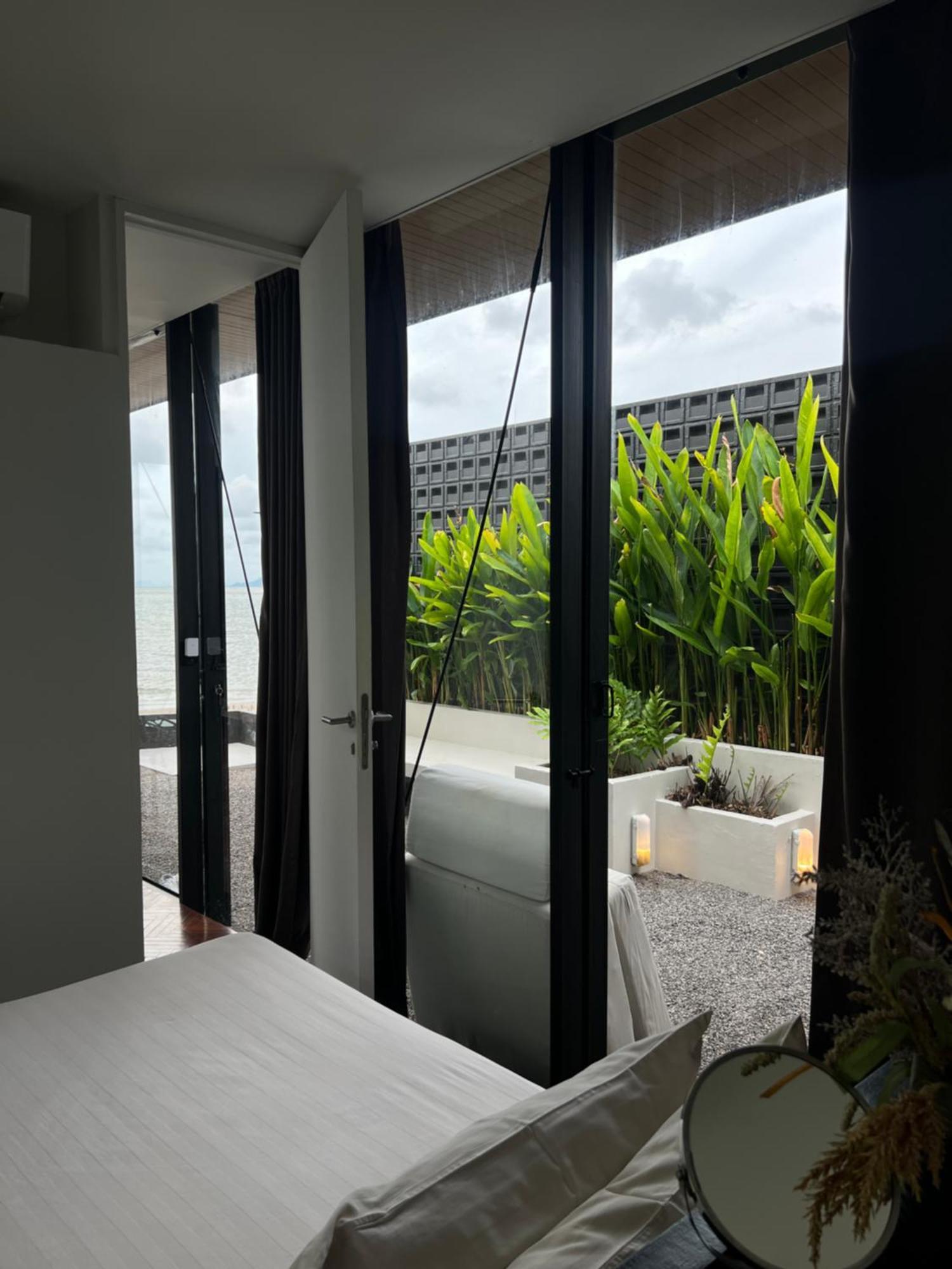 Deepspace Cabin On Quiet Beach Koh Lanta Bagian luar foto